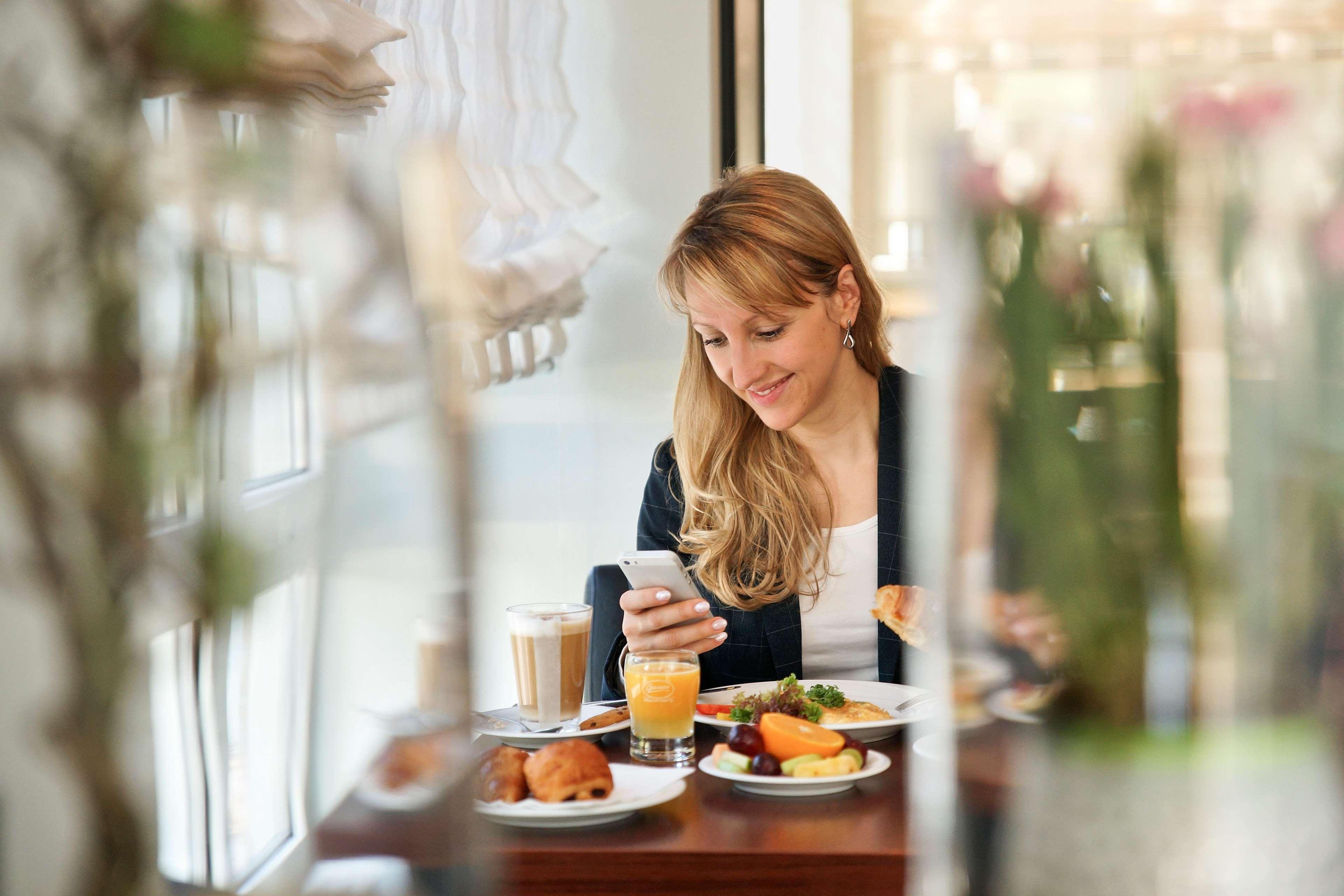 Best Western Macrander Hotel Дрезден Екстериор снимка